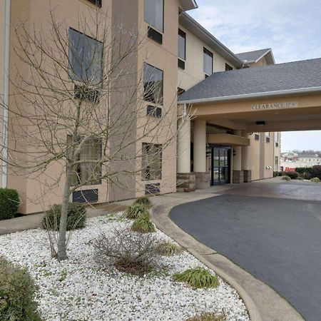 Quality Inn & Suites Malvern Esterno foto