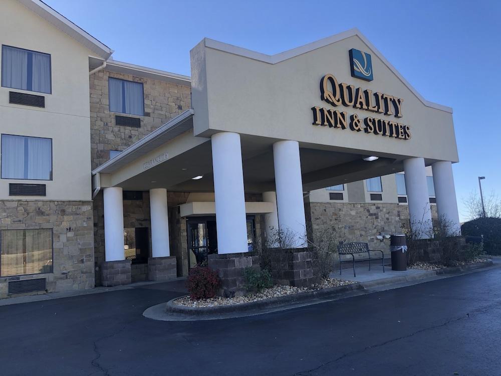 Quality Inn & Suites Malvern Esterno foto