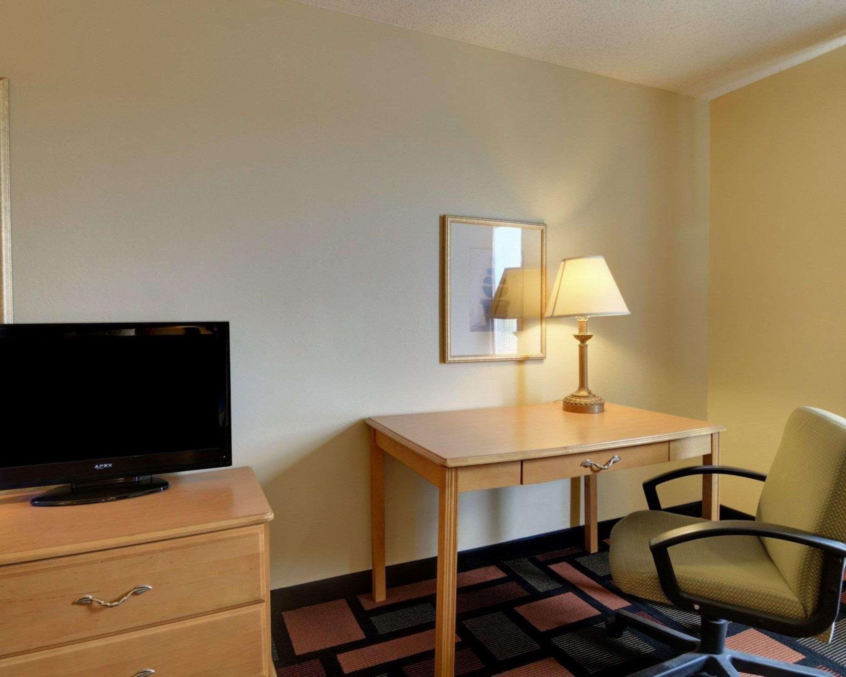 Quality Inn & Suites Malvern Esterno foto