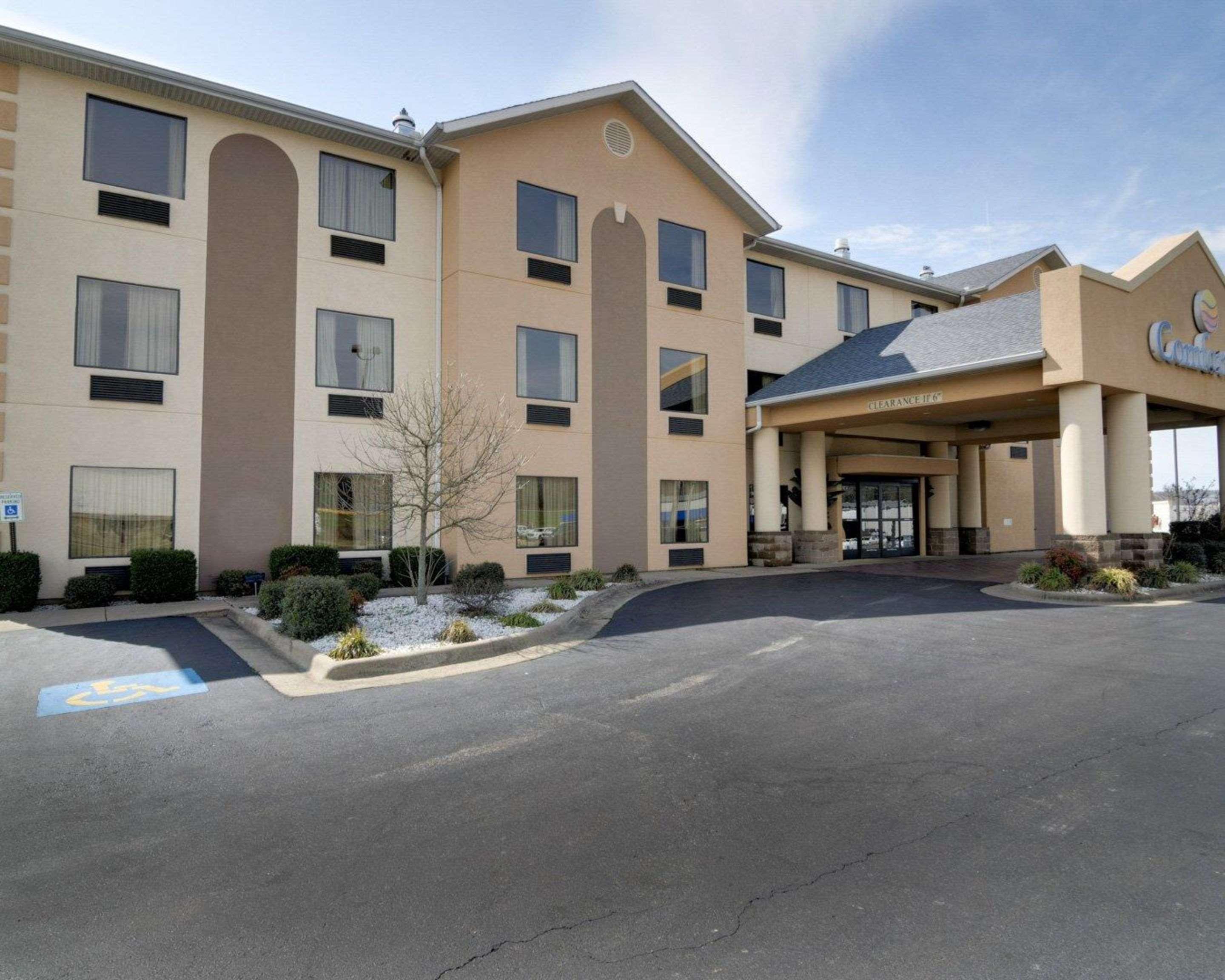 Quality Inn & Suites Malvern Esterno foto