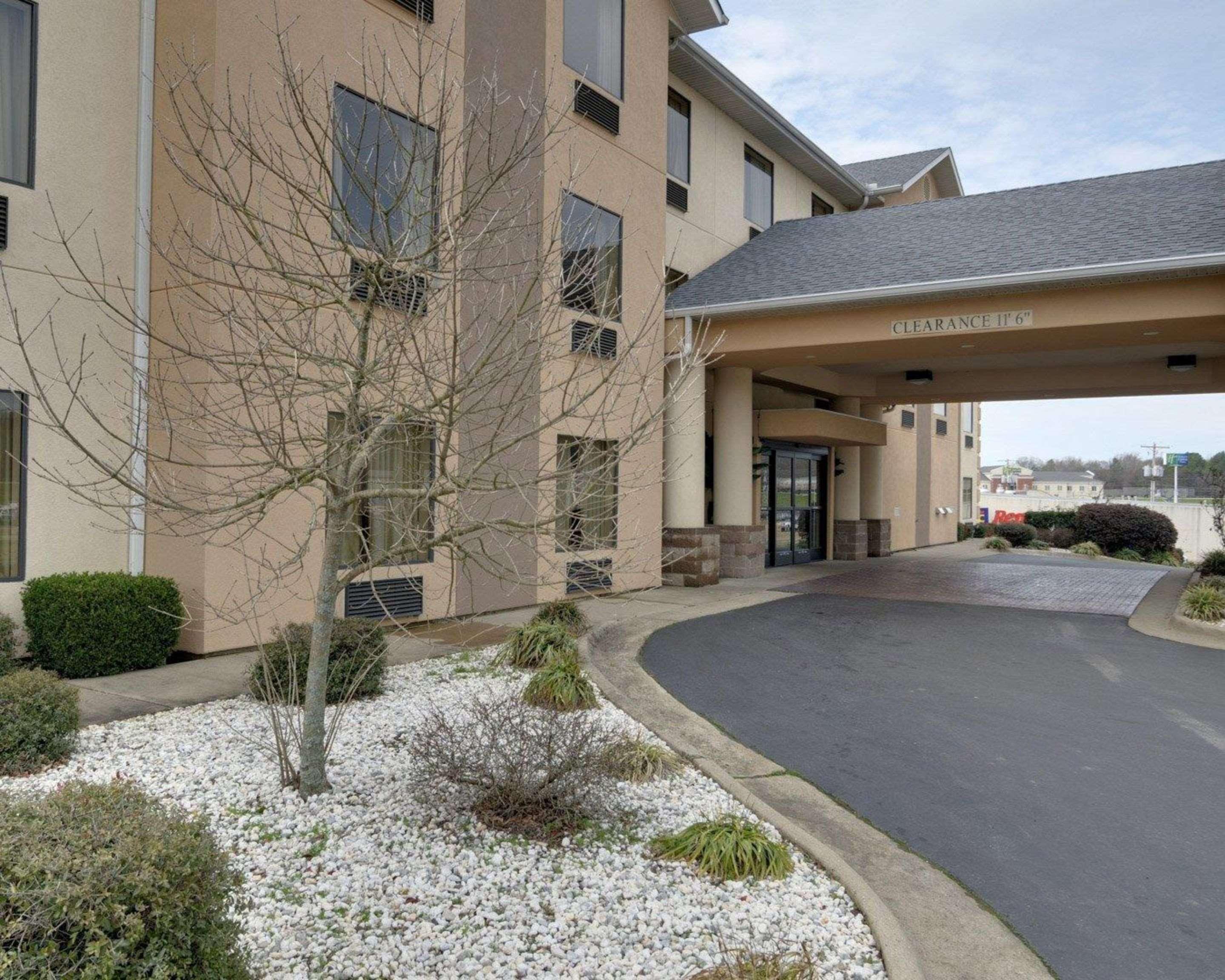Quality Inn & Suites Malvern Esterno foto