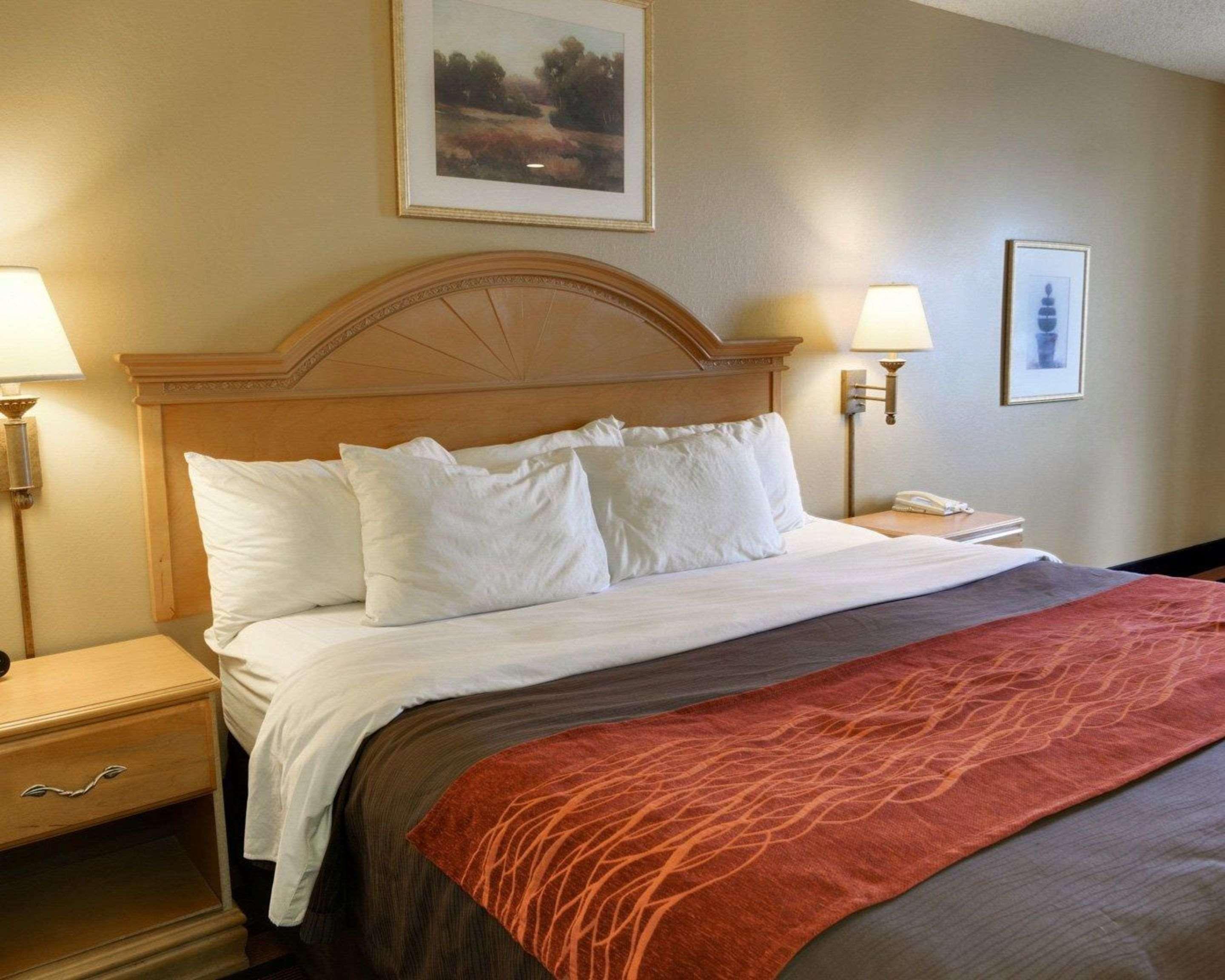 Quality Inn & Suites Malvern Esterno foto