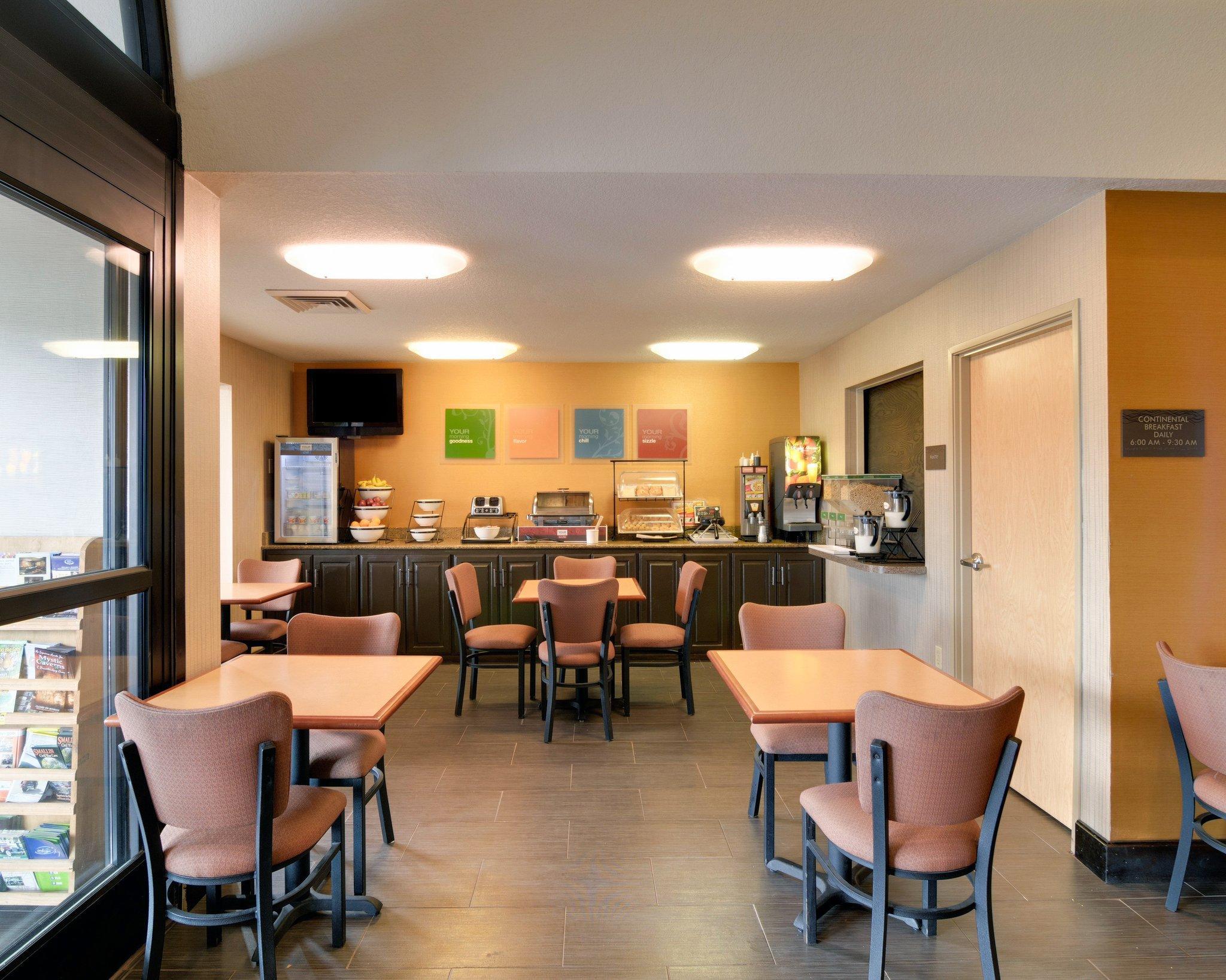 Quality Inn & Suites Malvern Esterno foto