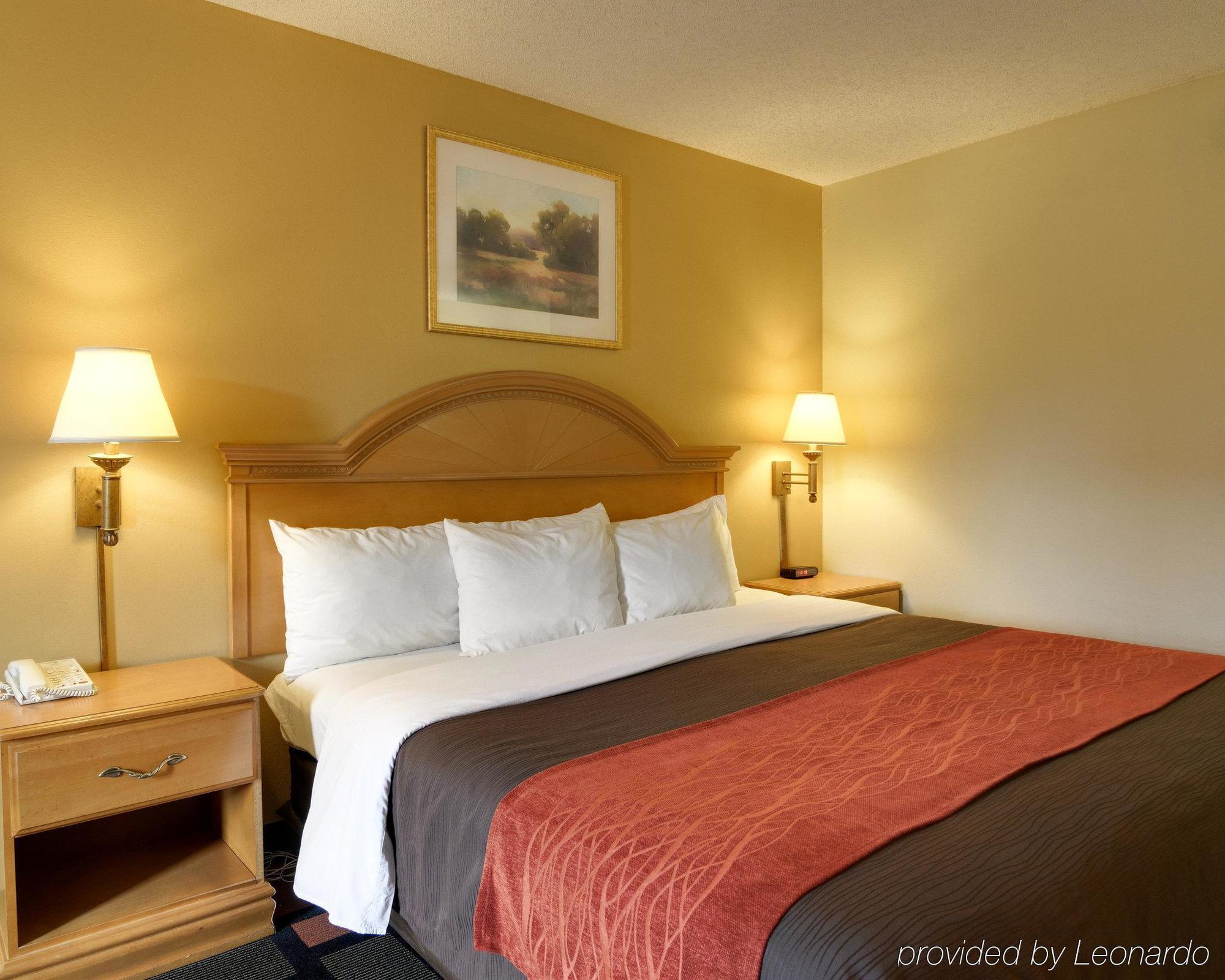 Quality Inn & Suites Malvern Esterno foto